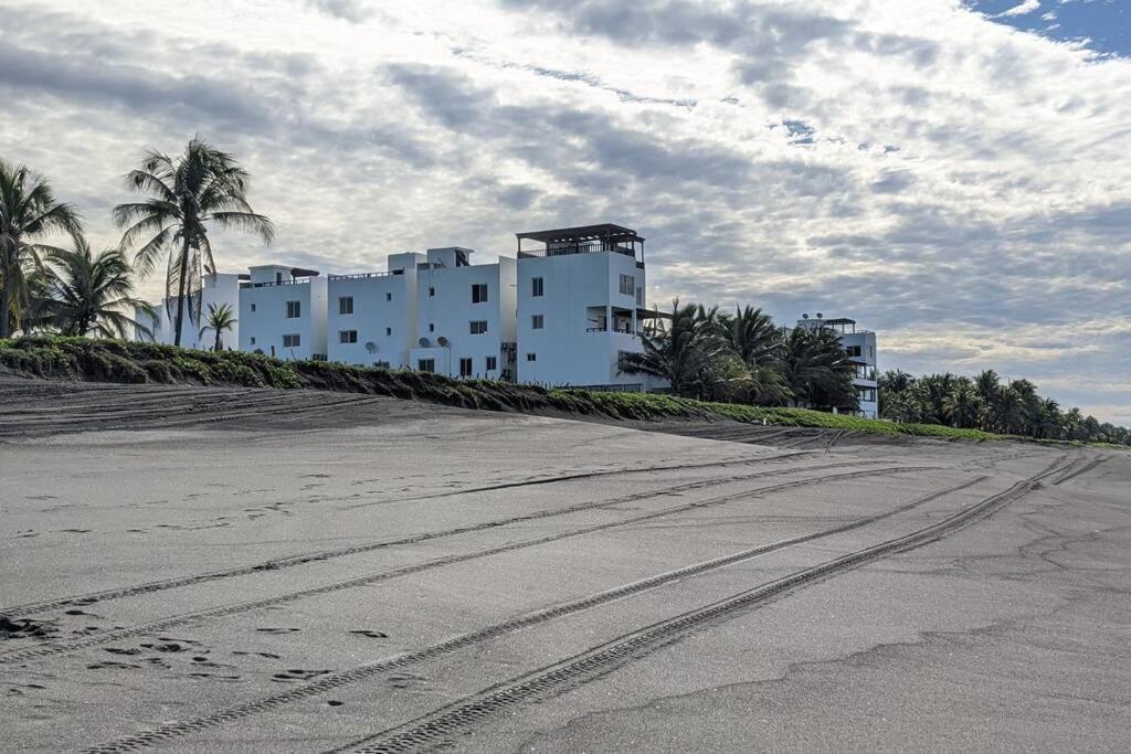 El Muelle, Hermoso Y Comodo Apartamento Monterrico Exterior foto