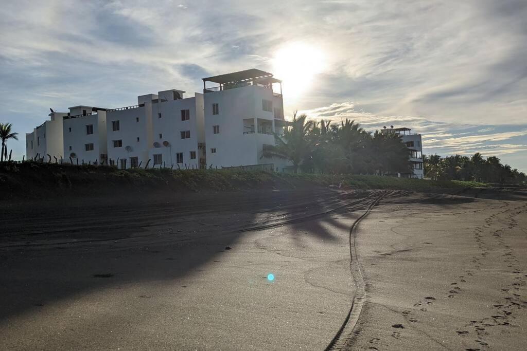 El Muelle, Hermoso Y Comodo Apartamento Monterrico Exterior foto
